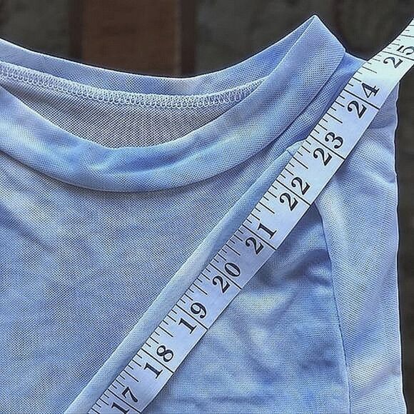 Mesh baby blue cloud print long sleeve crewneck t-shirt - Picture 10 of 14